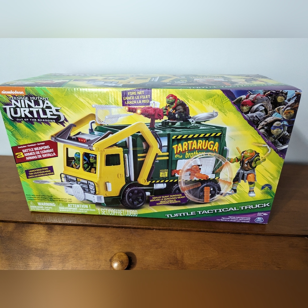 Teenage Mutant Ninja Turtles Out of the Shadows Turtle Tactical Truck